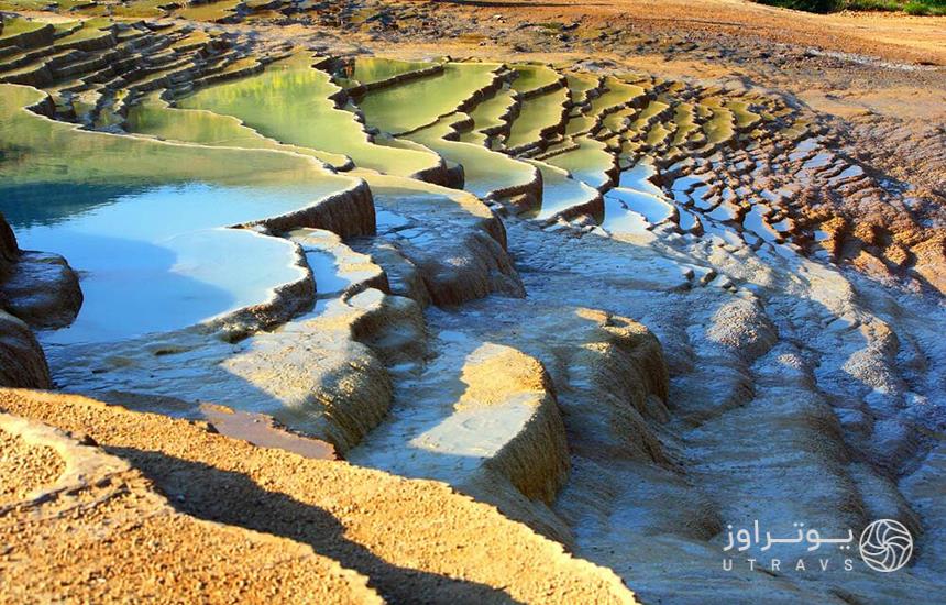 چشمه‌های پلکانی باداب‌سورت در مازندران